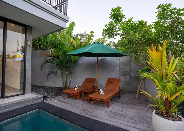 Tropical Two Bedroom Pool With Views Ferienhaus